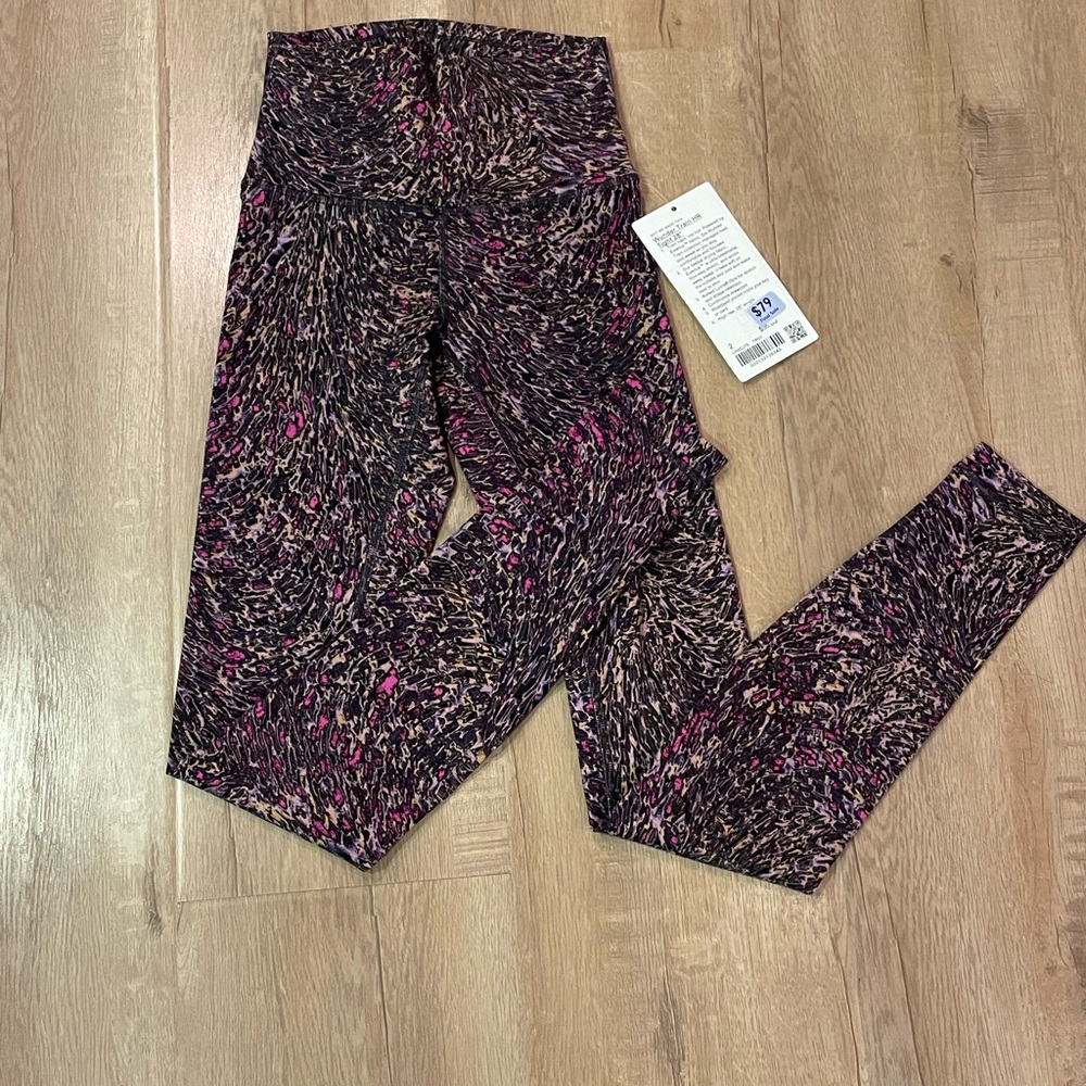 Lululemon Wunder Train Tight High Rise 28" Topography Multi‎ size 2 NWT